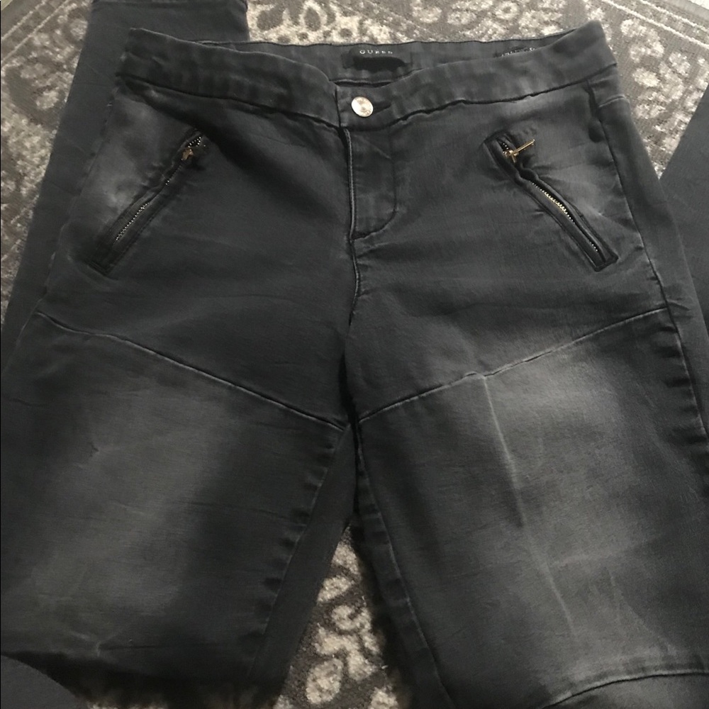Guess skinny black jeans size 29